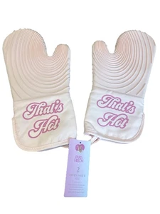Paris Hilton Oven Mitt Set Of 2 Pink “That’s Hot” NWT - Picture 1 of 3
