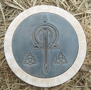 Gothic stepping stone mold Pagan Wicca Celtic plaster concrete mould 10" x 1.5" - Picture 1 of 3