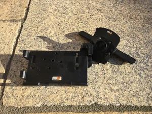 BRODIT Kopfstützenhalter 811050 +  511615 für Volvo - Bild 1 von 2