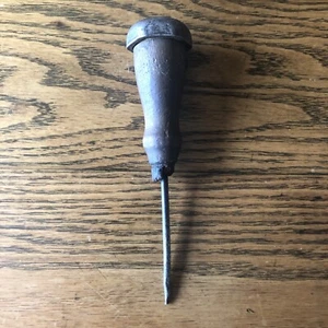 Antique Awl Leatherworking Woodworking Shoemaker Cobbler Tool - Picture 1 of 10