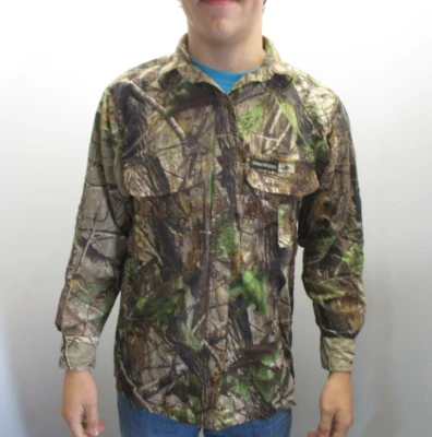 Winchester Camouflage Lightweight Nylon Hunting Long Sleeve Shirt RN 105901 Sz M - Image 1 of 4