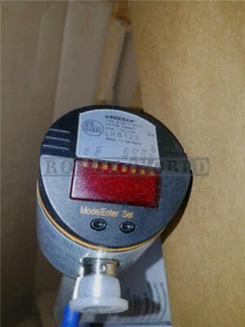 ONE New In Box IFM LK8122 level sensor - Picture 1 of 1
