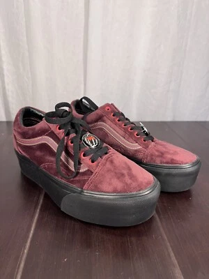 Nuevo con etiquetas Vans edición limitada Disney Old School Stackforms terciopelo Blancanieves. Talla 7,5 Foto 1 de 4