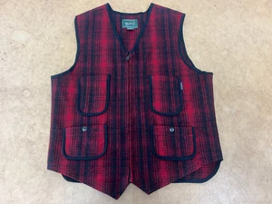 Woolrich Buffalo Plaid 4 Pocket Hunting Vest SIZE MEDIUM - Picture 1 of 6