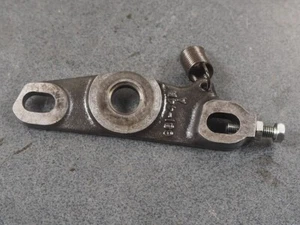 SUZUKI DR800 1992 12681-44B00 BRACKET CHAIN TENSIONER 12960 - Picture 1 of 5