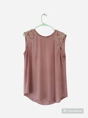 J Crew Light Pink Blouse Lace Cap Sleeves Round Neck Relaxed Fit Office Size 8T - Image 1 of 4