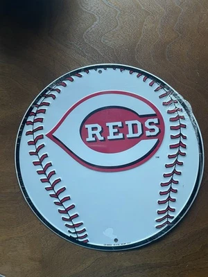 CINCINNATI REDS MLB EMBOSSED METAL BASEBALL ROUND SIGN - Image 1 of 3