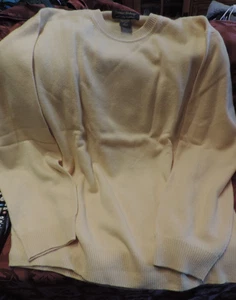 WOMENS CASHMERE SWEATER SIZE EXTRA LARGE YELLOW DANIEL BISHOP LOOK - Picture 1 of 3