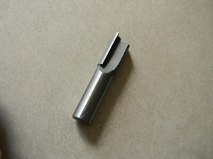 5/8" straight bit, 2 fl. carbide, 1/2 shank - Picture 1 of 1