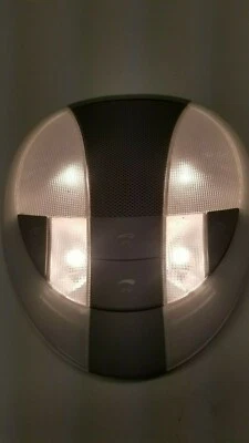 MERCEDES-BENZ W219 W211 CLS63 CLS550 CLS55 CLS500 LUZ TECHO CÚPULA TRASERA LÁMPARA OEM Foto 1 de 4