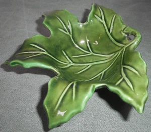 Green Deep Maple Leaf Veined Fall Side Dish Salsa Fruit Cube Cheese Trinket Dish - Picture 1 of 8