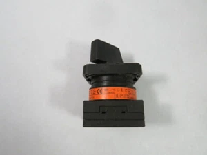 Klockner Moeller T0-1-15431 Rotary Switch 14A 600VAC USED - Picture 1 of 3