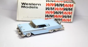 Western Models WMS 46 Ford Galaxie Skyliner nella scatola originale - metallo bianco 1:43 - Foto 1 di 10