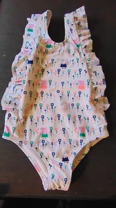 M&S Swim Suit 'Peppa Pig' UPF50+ Chlorine Resist 5-6y 116cm White Mix BNWT - Picture 1 of 1