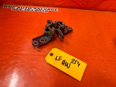 02-06 ACURA RSX - CONJUNTO DE DOBRADIÇA PARA PORTA DIANTEIRA ESQUERDA MOTORISTA SUPERIOR INFERIOR - FABRICANTE DE EQUIPAMENTO ORIGINAL #254 - Imagem 1 de 4