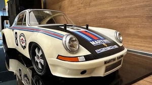 Tamiya TT-02R - TT02 +Hop up + 51543 Martini Porsche 911 + Wheels + Tires - Foto 1 di 15