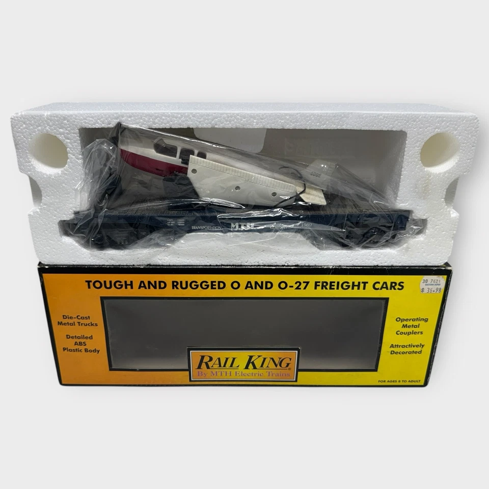 MTH RAIL KING 30-7621 MTH TRANSPORT Flat Car with Airplane IN BOX - Image 1 of 4