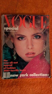 Vintage VOGUE SPECIAL Magazine, September, 1984 New York Collections, 804 Pages - Bild 1 von 20