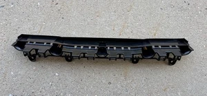 2022 - 2025 RIVIAN R1S REAR BUMPER CENTER MOUNT SUPPORT BRACKET NEW PT00624021 - Picture 1 of 9