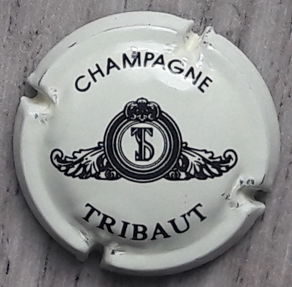 Tribaut : capsule de champagne n° 01 (bon état) - Photo 1/1