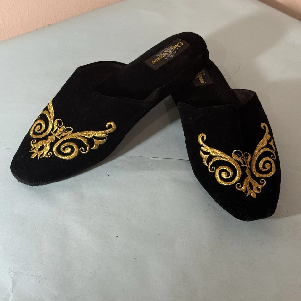 Raras pantuflas de mula de terciopelo de lujo Oleg Cassini negras y doradas bordadas gamuza talla 9 Foto 1 de 4