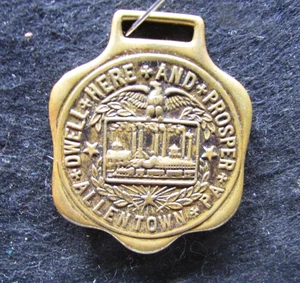 Uhrenanhänger - Hauser & Co - Regal Haywood La France Schuhe (30 - Bild 1 von 4