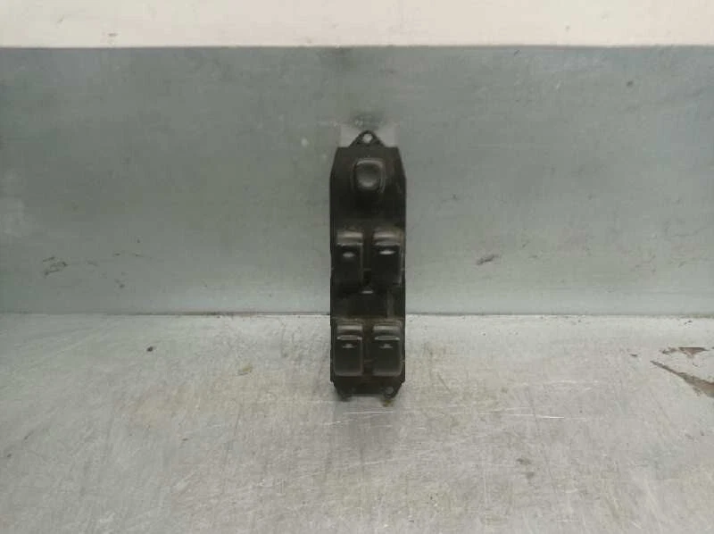 96190771 commande léve-glace avant gauche pour DAEWOO NUBIRA BERLINA 3564447 - Photo 1/4