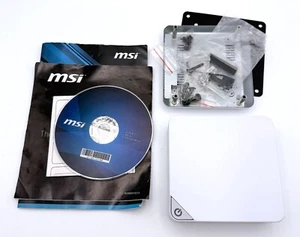 MSI Cubi Mini PC MS-B096 Intel I3-5005U 8 GB di RAM bianco con accessori *senza alimentatore* - Foto 1 di 2