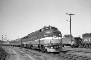 Burlington Northern BN NP Railroad 9808 F-9 Vancouver WA Negative 9666 - Picture 1 of 1