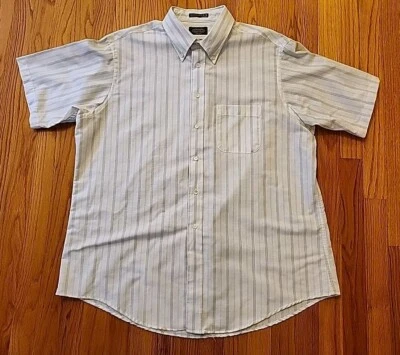 Camisa de vestir de colección años 90 Surrey para hombre 17 1/2 blanca manga corta bolsillo aguja única Foto 1 de 4