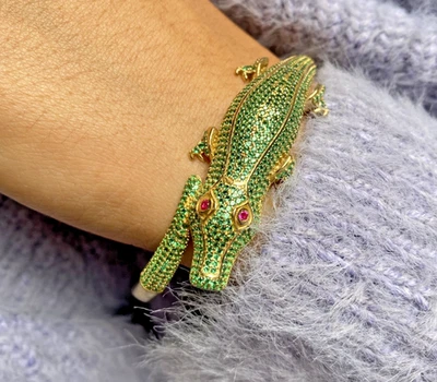 925 Sterling Silver Animal Lab Created Emerald Bracelet , Cuff , Bangle - Image 1 of 4