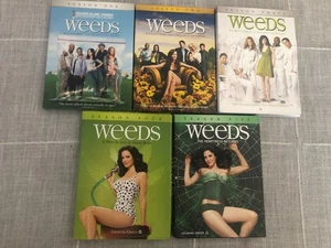 Weeds Showtime TV Series Seasons one through five - good condittion - Picture 1 of 12