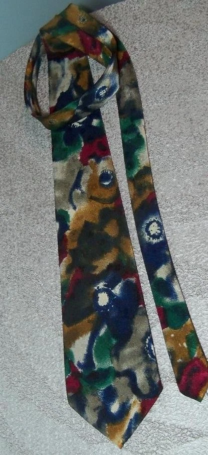 Corbata Mercedes Alta Moda Abstracta Joya Color Patrón Poliéster Hecha a Mano Corea Foto 1 de 4