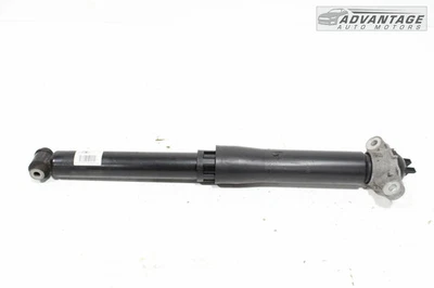 Ford Escape 2020-2025 tracción delantera suspensión trasera derecha amortiguador puntal OEM Foto 1 de 4