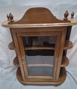 VINTAGE WOOD 3 TIER SMALL STANDALONE OR WALL MOUNT CURIO DISPLAY CABINET - Picture 1 of 6