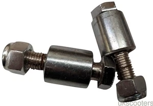 ukscooters LAMBRETTA HORQUILLA ENLACE PIVOTE PERNOS METAL COMPLETO CASQUILLOS TUERCAS GP/LI/TV - Imagen 1 de 1