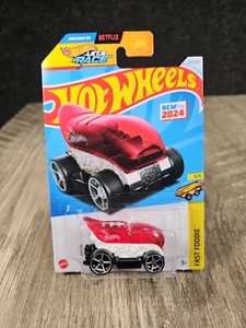 Hot Wheels Sintonizador de Sushi Rojo y Blanco Fast Foodie 1:64 Diecast Coche de Juguete 2024 - Imagen 1 de 4