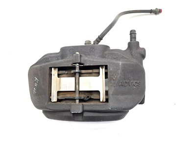 Pastillas de freno del lado del pasajero delantero derecho Lexus IS350 IS300 2014-2020 OEM Foto 1 de 4