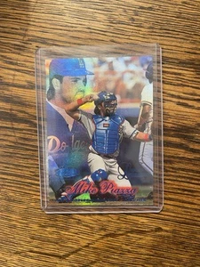 1998 Flair Fleer Showcase Row 2 Legacy MIKE PIAZZA /100 - Picture 1 of 2