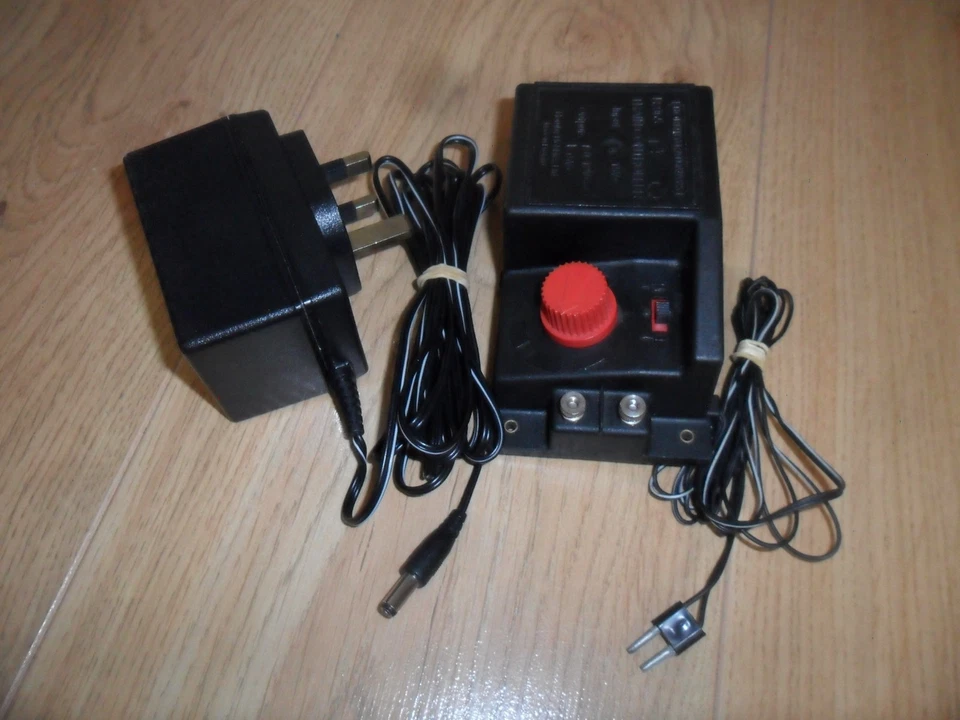 R965 Power Controller for Hornby OO Gauge Model Railway Train Sets. - Image 1 of 1