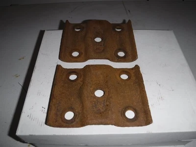 1973-1979 Ford F150 BRONCO F250 F350 Rear Leaf Spring Axle Mounting Plates - Image 1 of 4