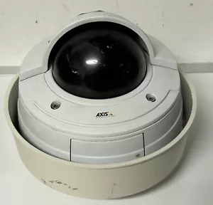 Telecamere di rete a cupola fissa Axis P3343 6MM 0299-001-04 testate e funzionanti - Foto 1 di 12
