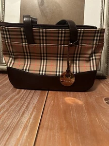 Burberry Haymarket Check Tote Bag Authentic Handbag Purse Nova - Picture 1 of 7