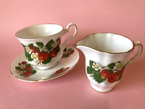 Set of 3 Vintage Royal Grafton STRAWBERRY Fine Bone China Cup & Saucer/ Creamer - Picture 1 of 12