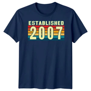 Camiseta Unisex Establecida 2007 18º Cumpleaños Hito Vintage Gráfico - Imagen 1 de 35