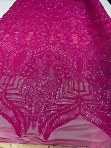 Iridescente Royalty Design su tessuto elasticizzato a rete/prom a 4 vie (1 iarda, fucsia - Foto 1 di 1