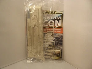 DEAGOSTINI BUILD THE STAR WARS MILLENNIUM FALCON ISSUE 70 PART & MAGAZINE - Picture 1 of 1