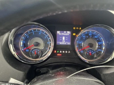 Used Speedometer Gauge fits: 2015 Chrysler Town & country cluster 120 MPH w/vehi - Image 1 of 4