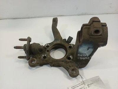 Eje/nudillo delantero izquierdo del conductor del Volkswagen Jetta 11455046 2013 Foto 1 de 4