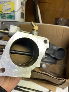 1989 turbo Trans Am stock throttlebody off of car 504 - Picture 1 of 4